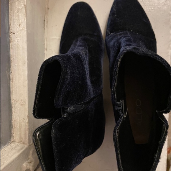 ALDO Blue Velvet Boots - Picture 5 of 5